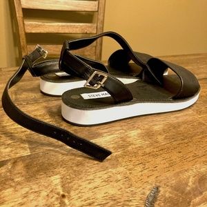 Steve Madden strappy sandals